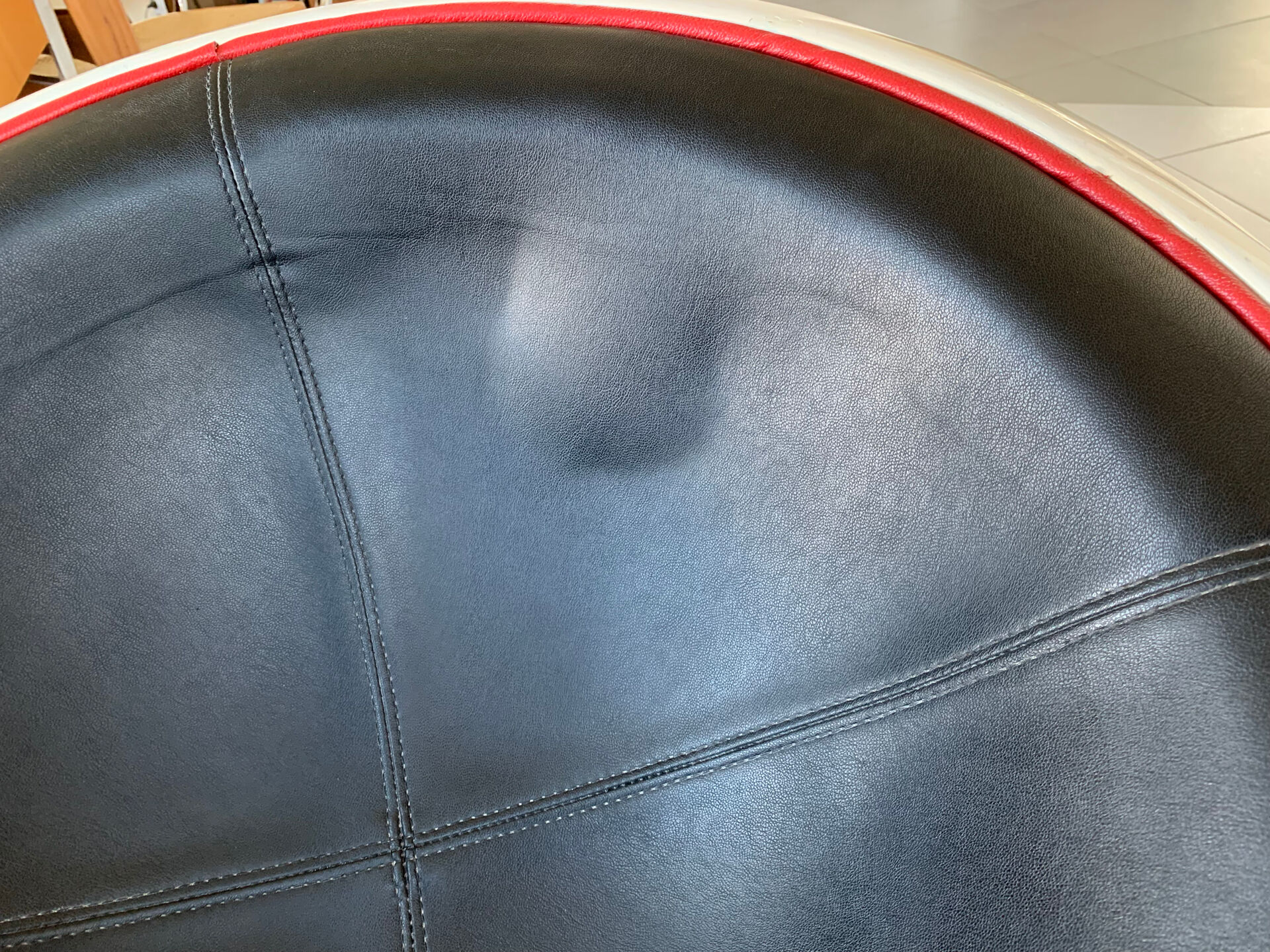 Egg Pod Ball Chair Space Age in fibreglass – 1960s/70s