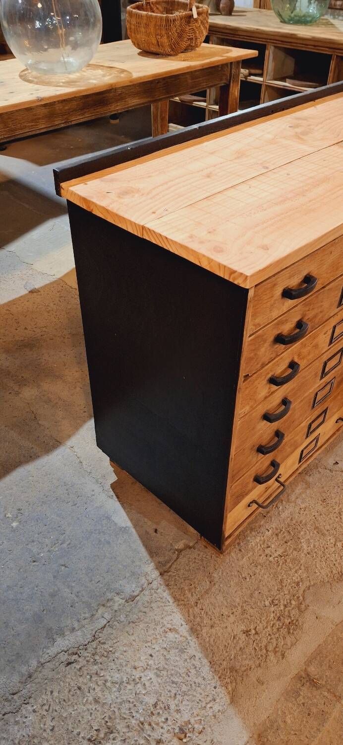 Craft cabinet with drawers