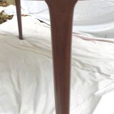 Scandinavian round table with extension