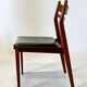 4 chaises scandinaves
