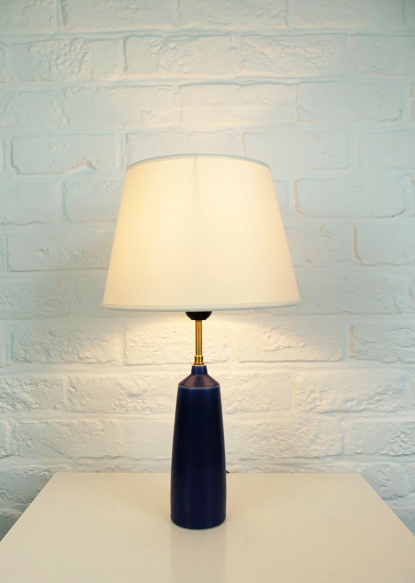 Scandinavian ceramic table lamp Per Linnemann-Schmidt for Palshus, Denmark, 1960s