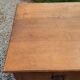 Commode des années 50 en chêne massif 3 tiroirs  pieds coniques
