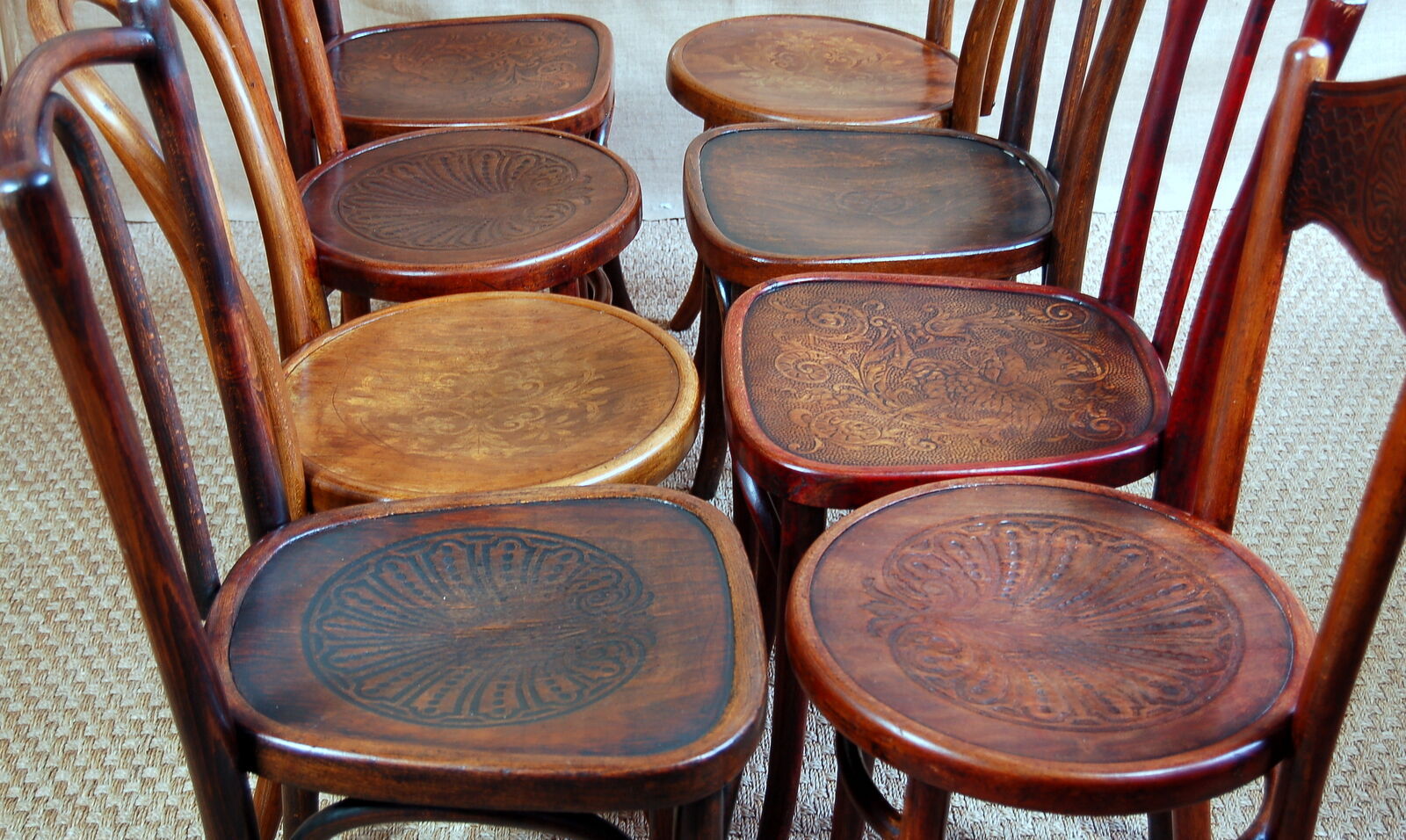 Lot 8 bistro chairs early 20th century