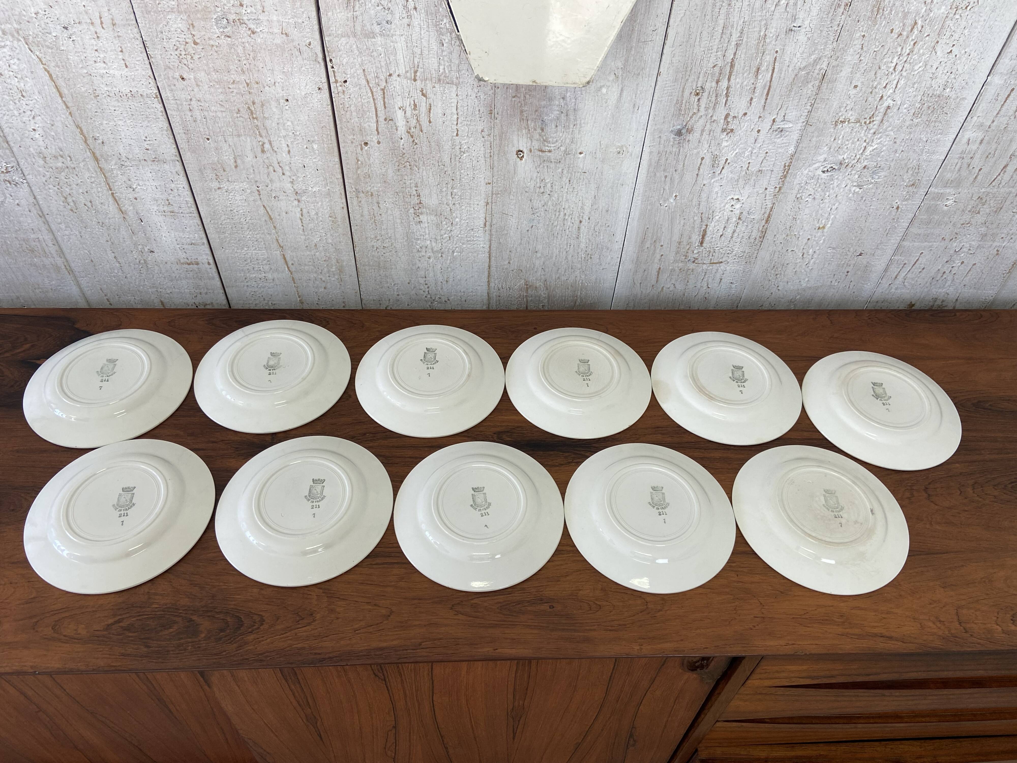 set of 8+3 St Amland plates