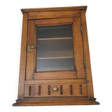 Small wall cabinet