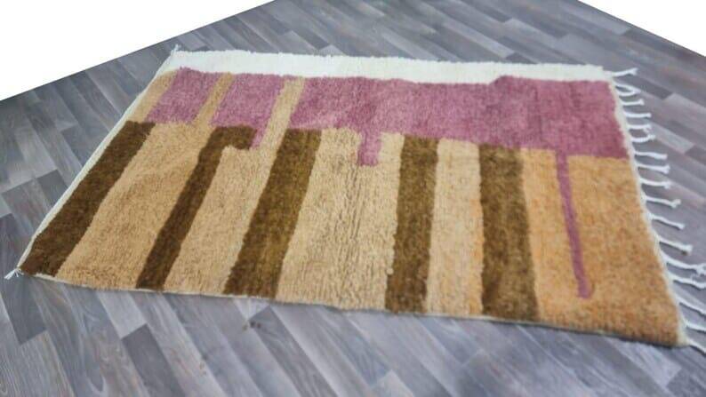 Handmade Beni Ourain Berber rug, size 1.5/2.5 m.