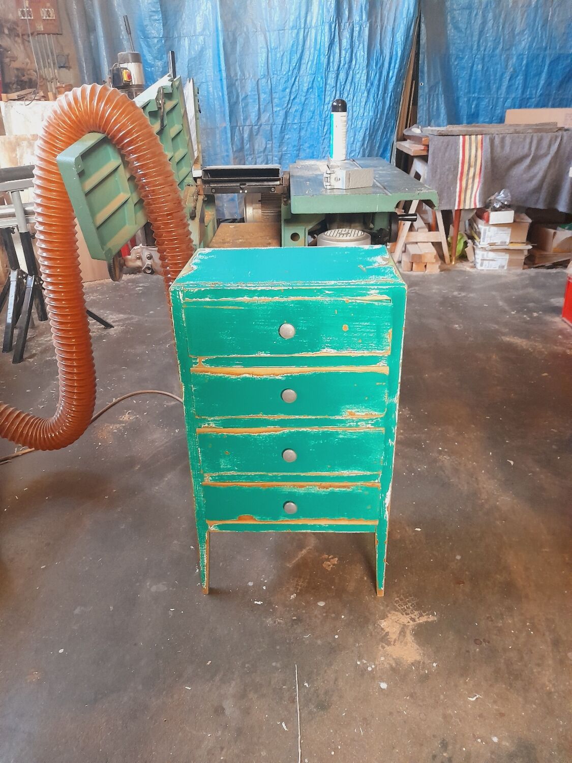Mini “wabi-sabi” chiffonier