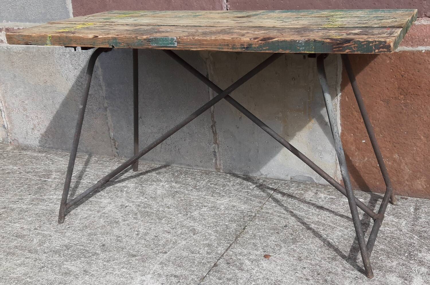 Folding workshop table