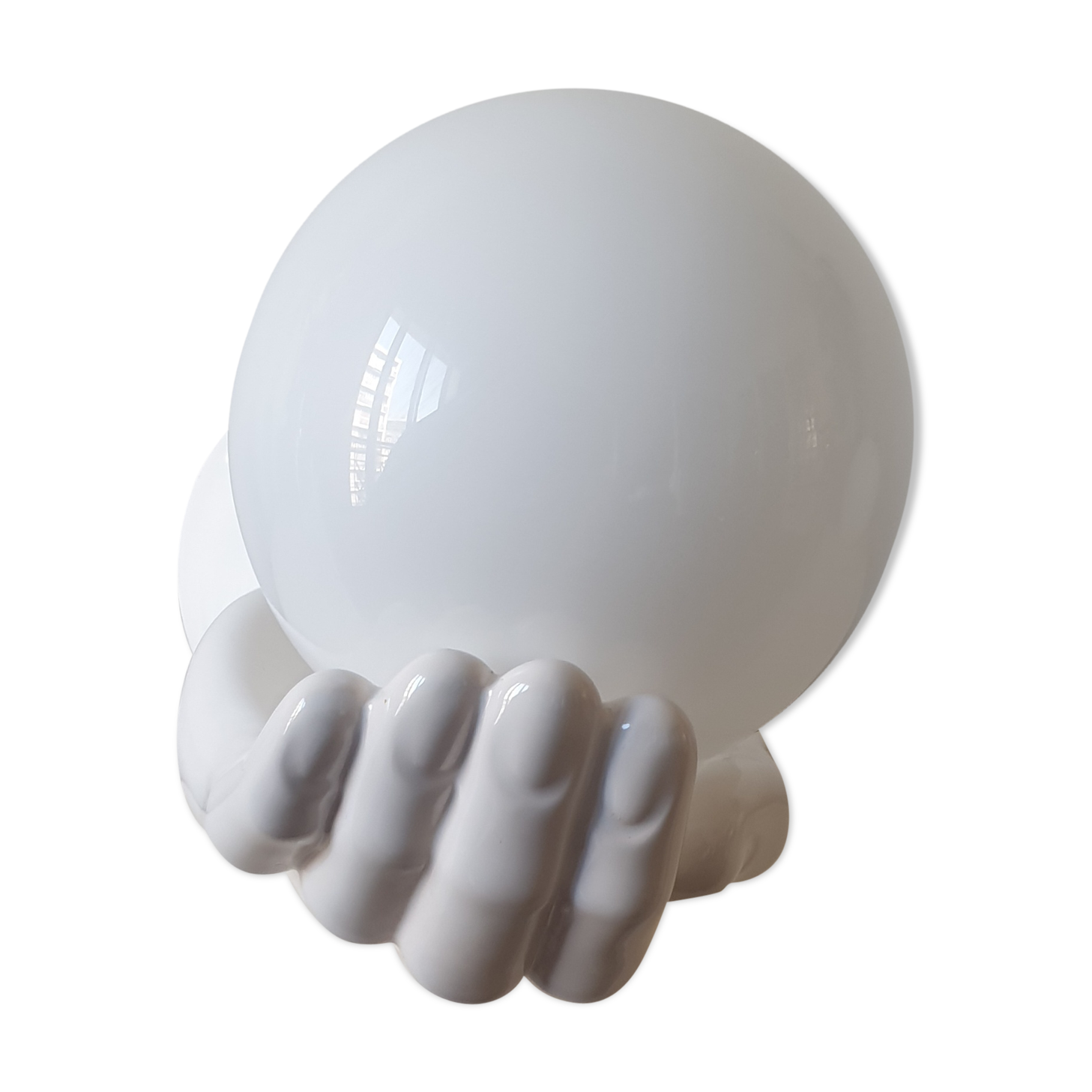 Hand-shaped ceramic and opaline globe, signed delfts wit