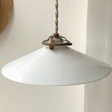 Opaline suspension with porcelain socket