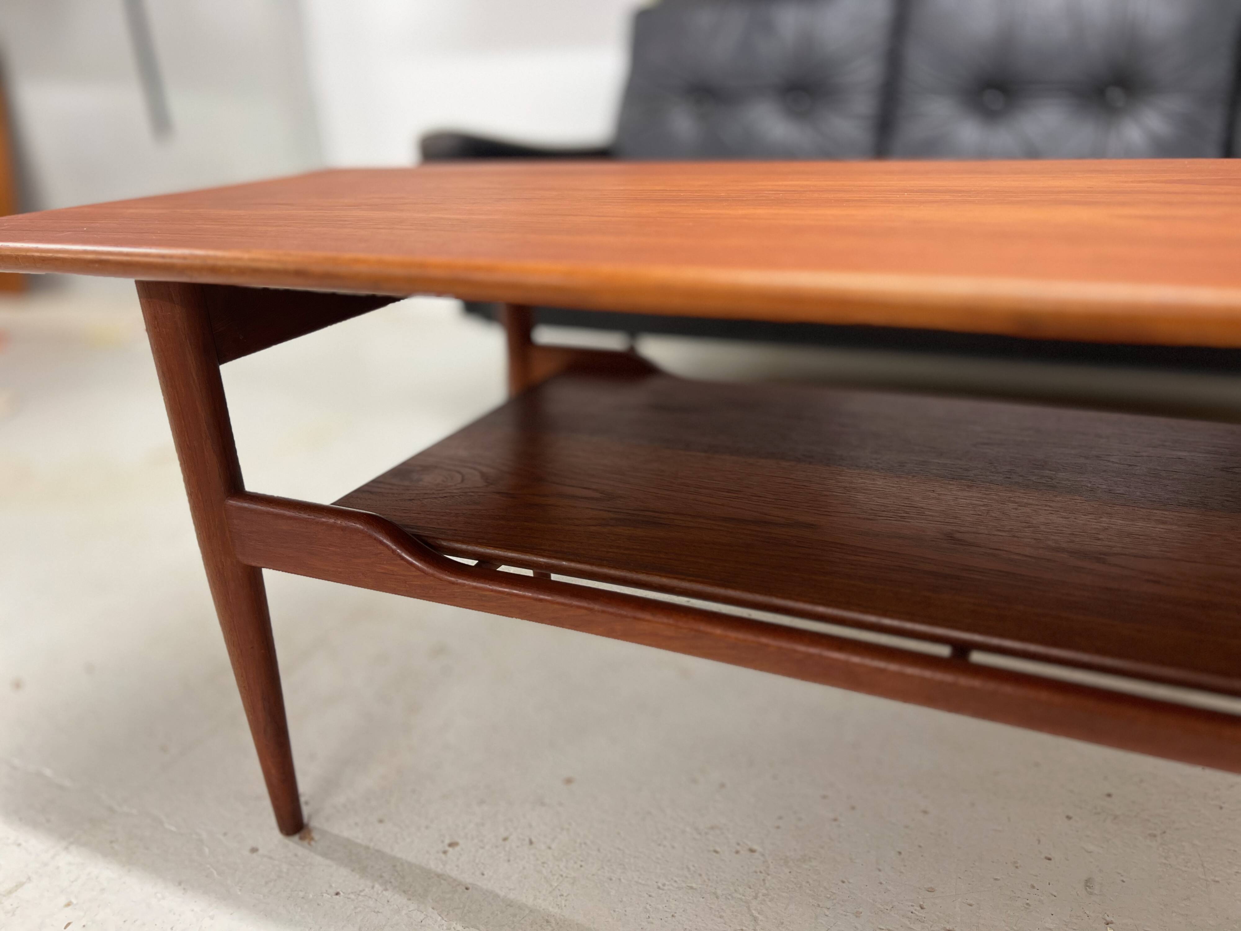 Table basse danoise en teck
