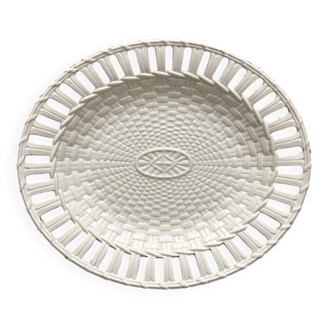 Dish in fine old earthenware, braided and openwork