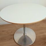 Table circle 2 pierre paulin artifort
