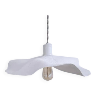 White Cloud Suspension