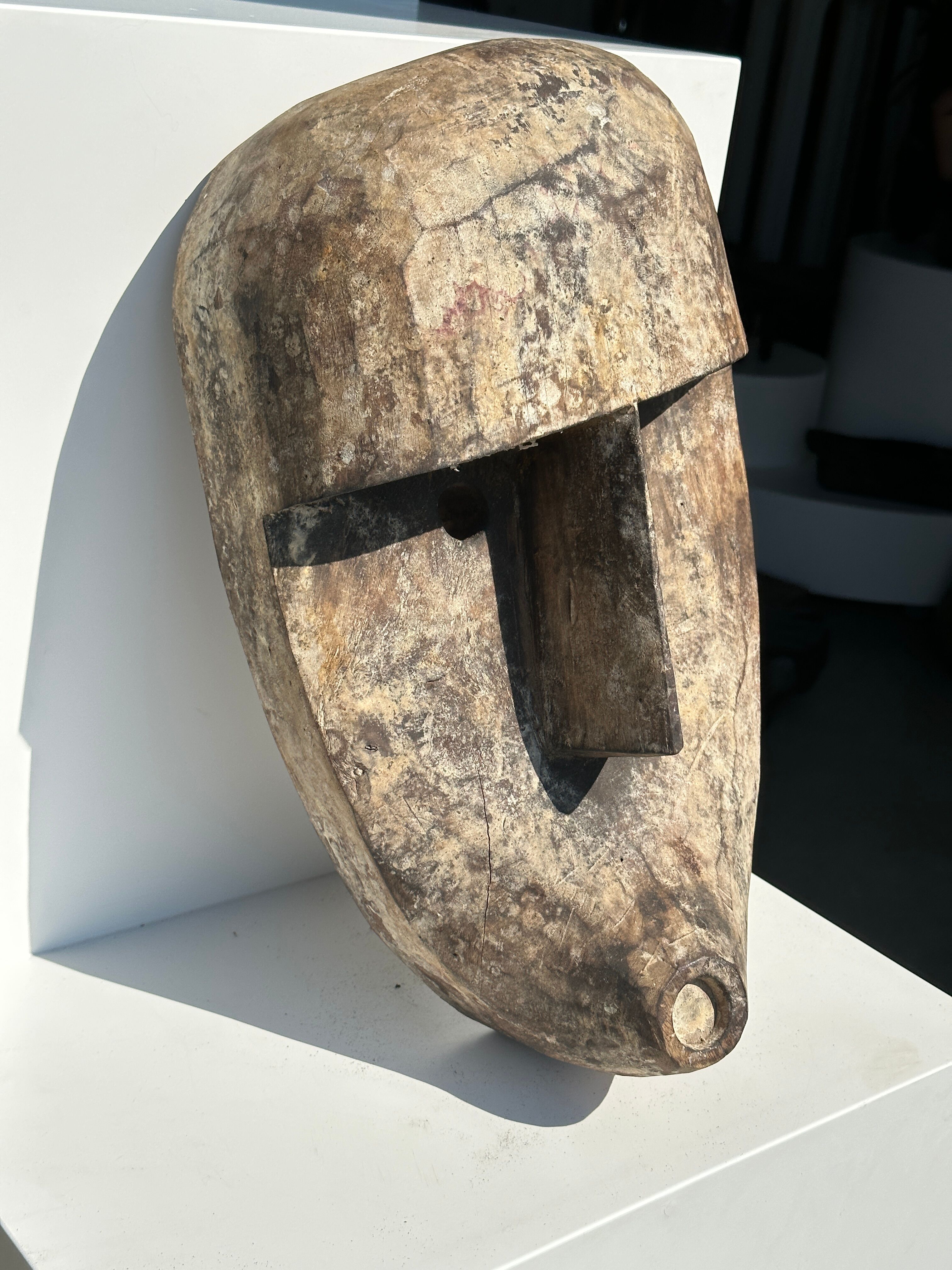 Large Timor mask in patinated wood H:50cm (2)
