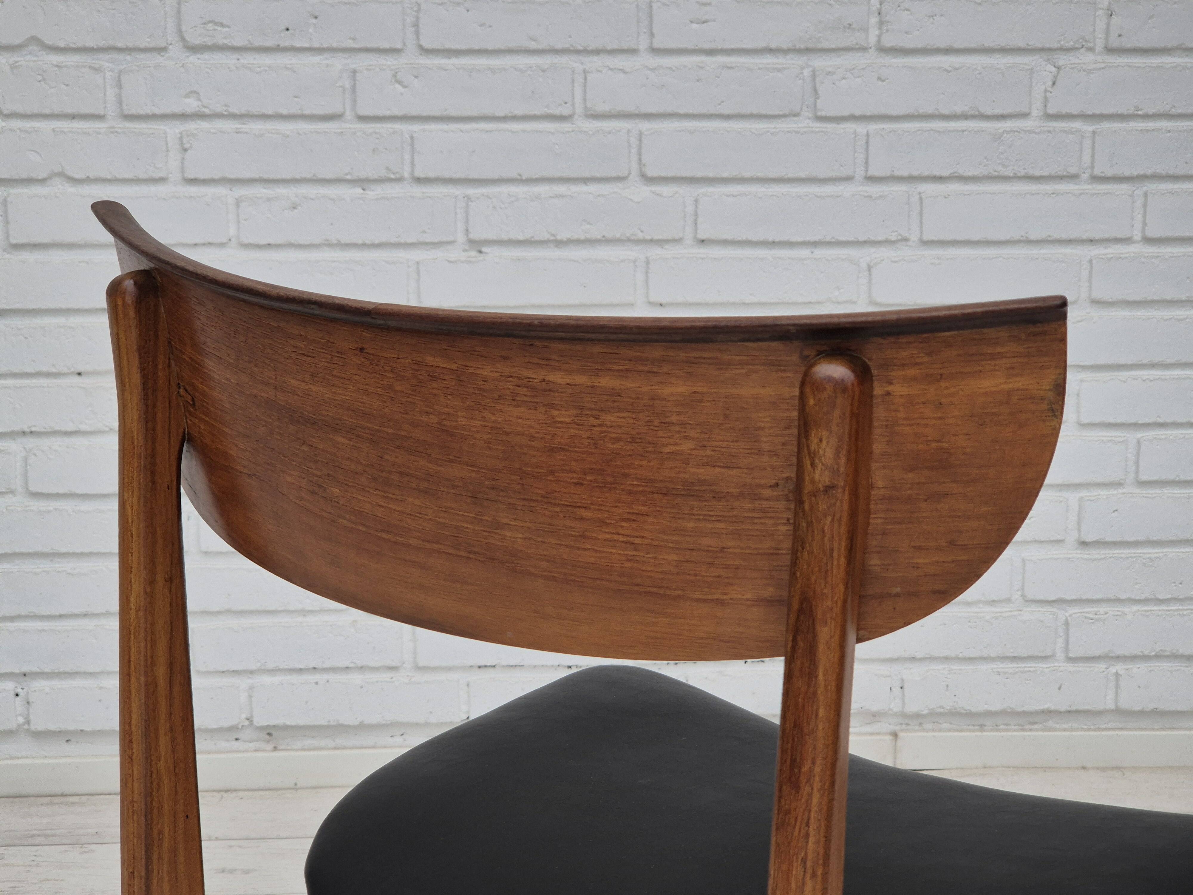 1960s, set of 5 Danish dining chairs, reupholstered, teak wood.