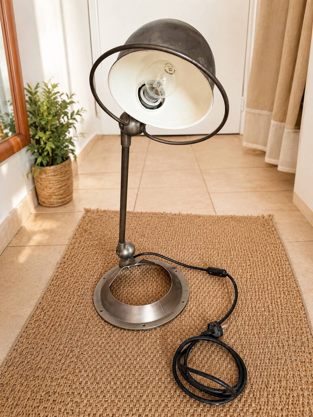 Jielde lamp