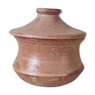 Sandstone pot