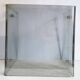 Table de chevet / bout de canapé en plexiglas (lucite) 1970's