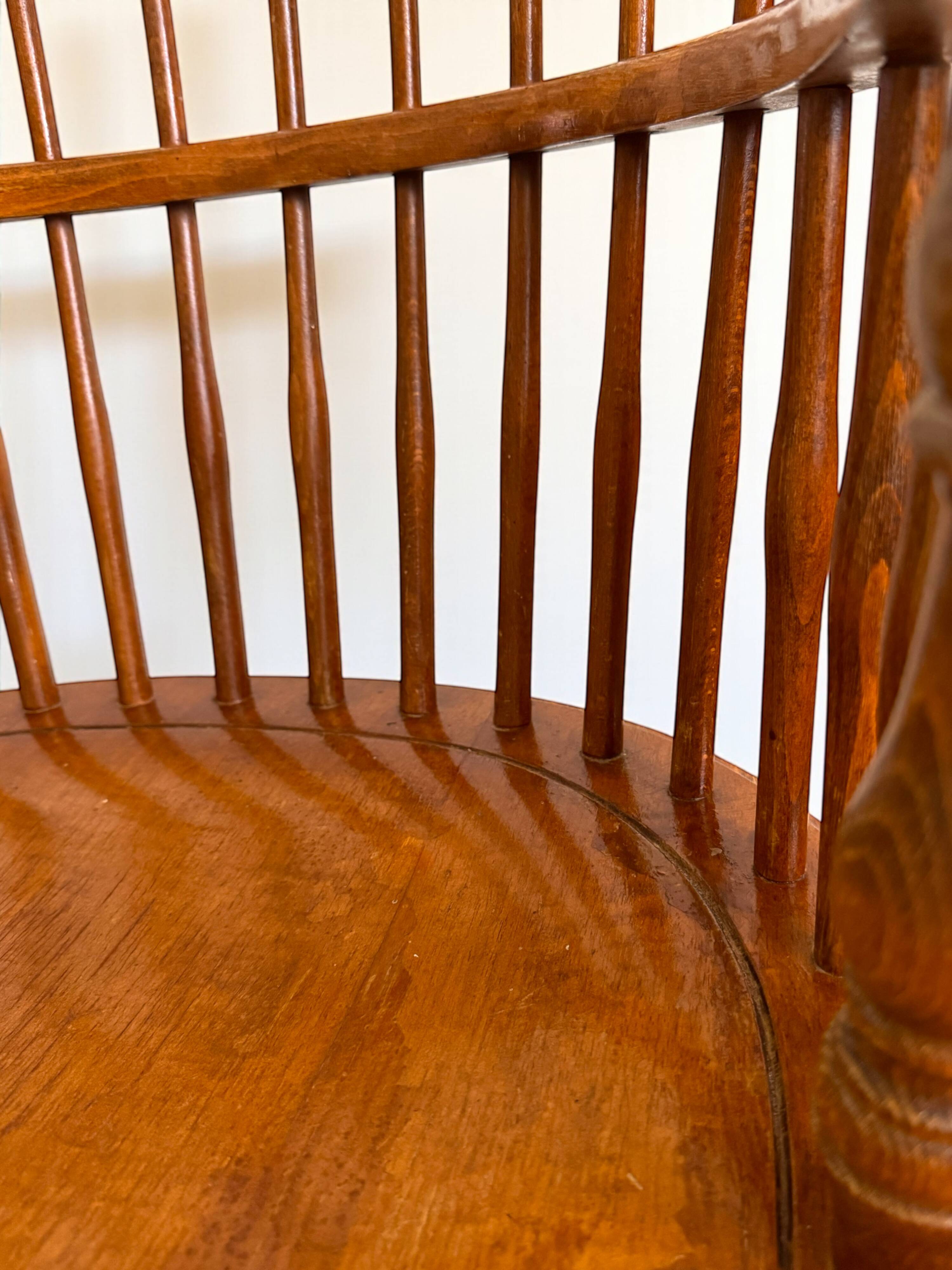 Paire de fauteuils anglais Windsor à barrettes (années 60)