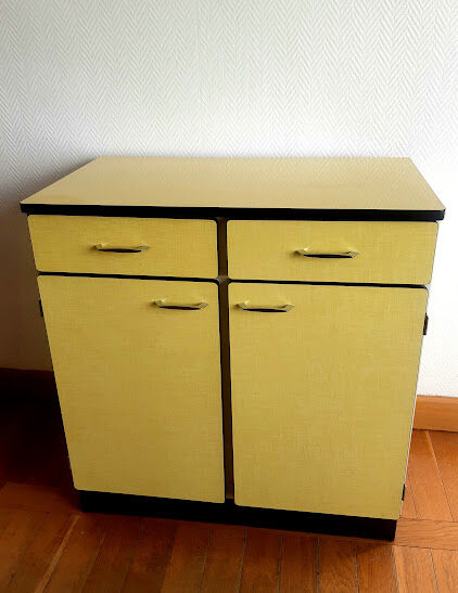 Lemon yellow formica sideboard 1960