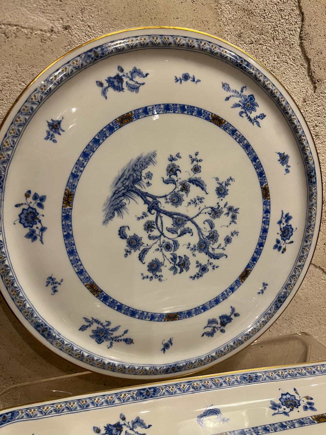 Batch of porcelain tableware from Limoges 1980