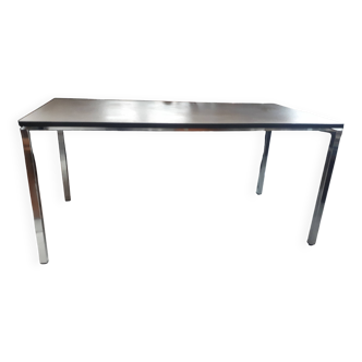 Office table