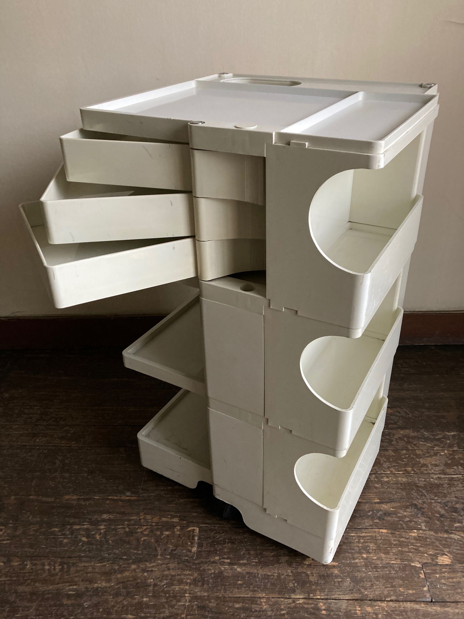 Desserte Boby Joe Colombo 1970 design italien