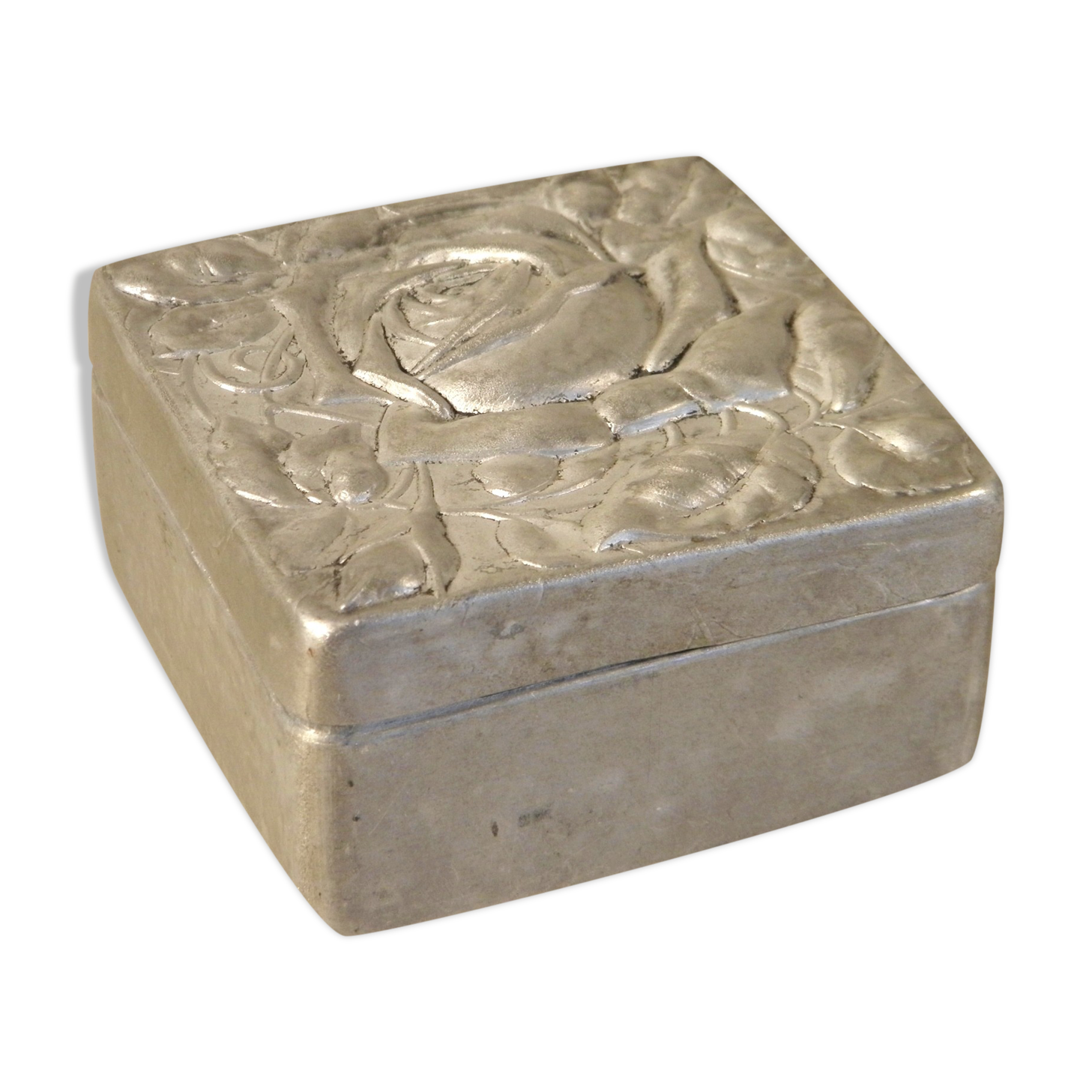 Metal box years 30 7 x 7 cm