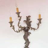 Large Italian Florentine style wall lamp in wood and metal
