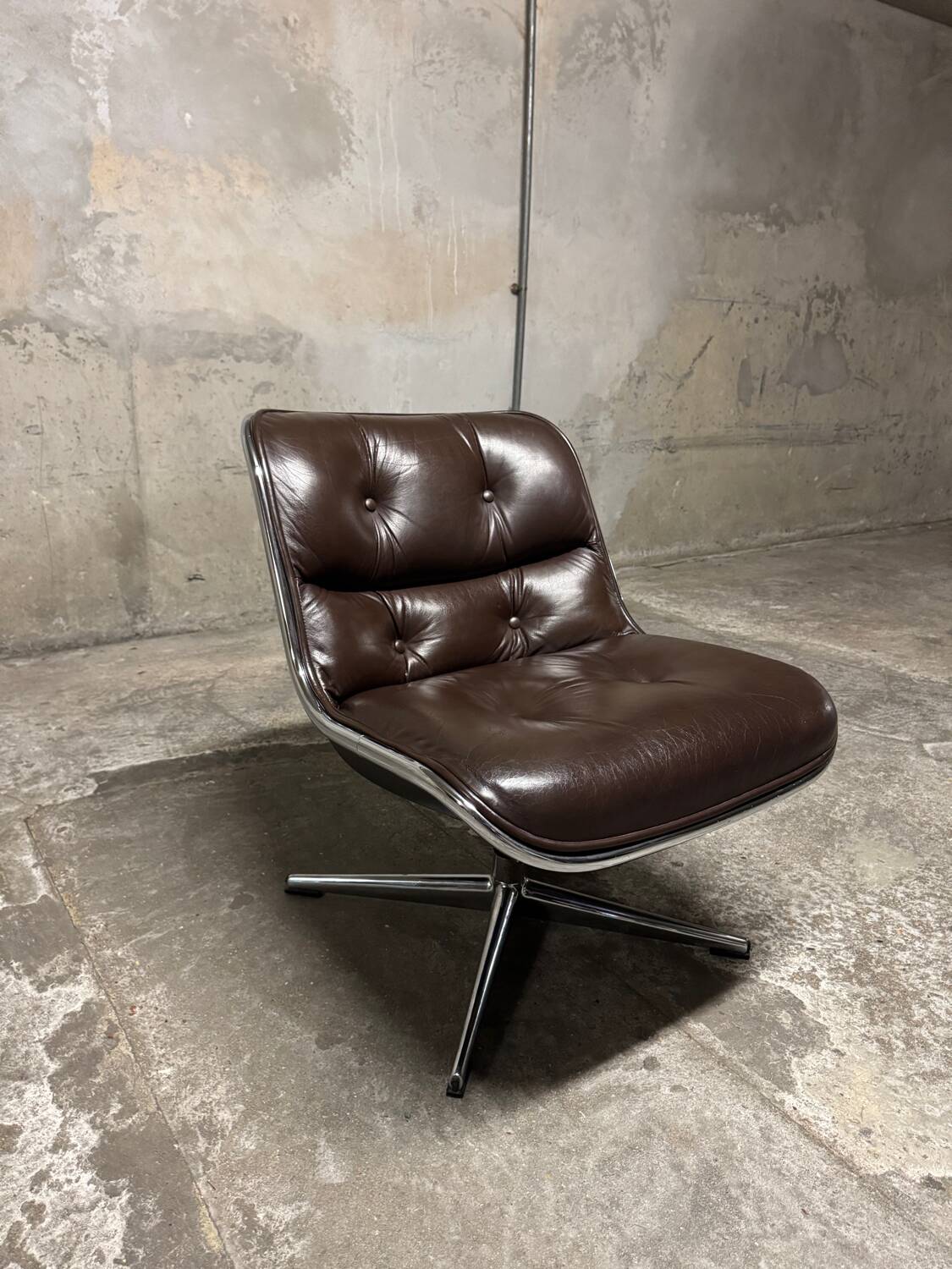 Armchair by Charles Pollock for Knoll, 1970s