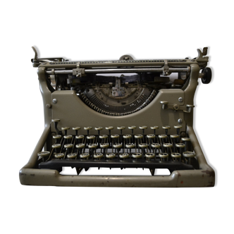 Underwood Typewriter No.3 Functional