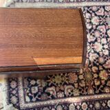 Foldable "violin" side table