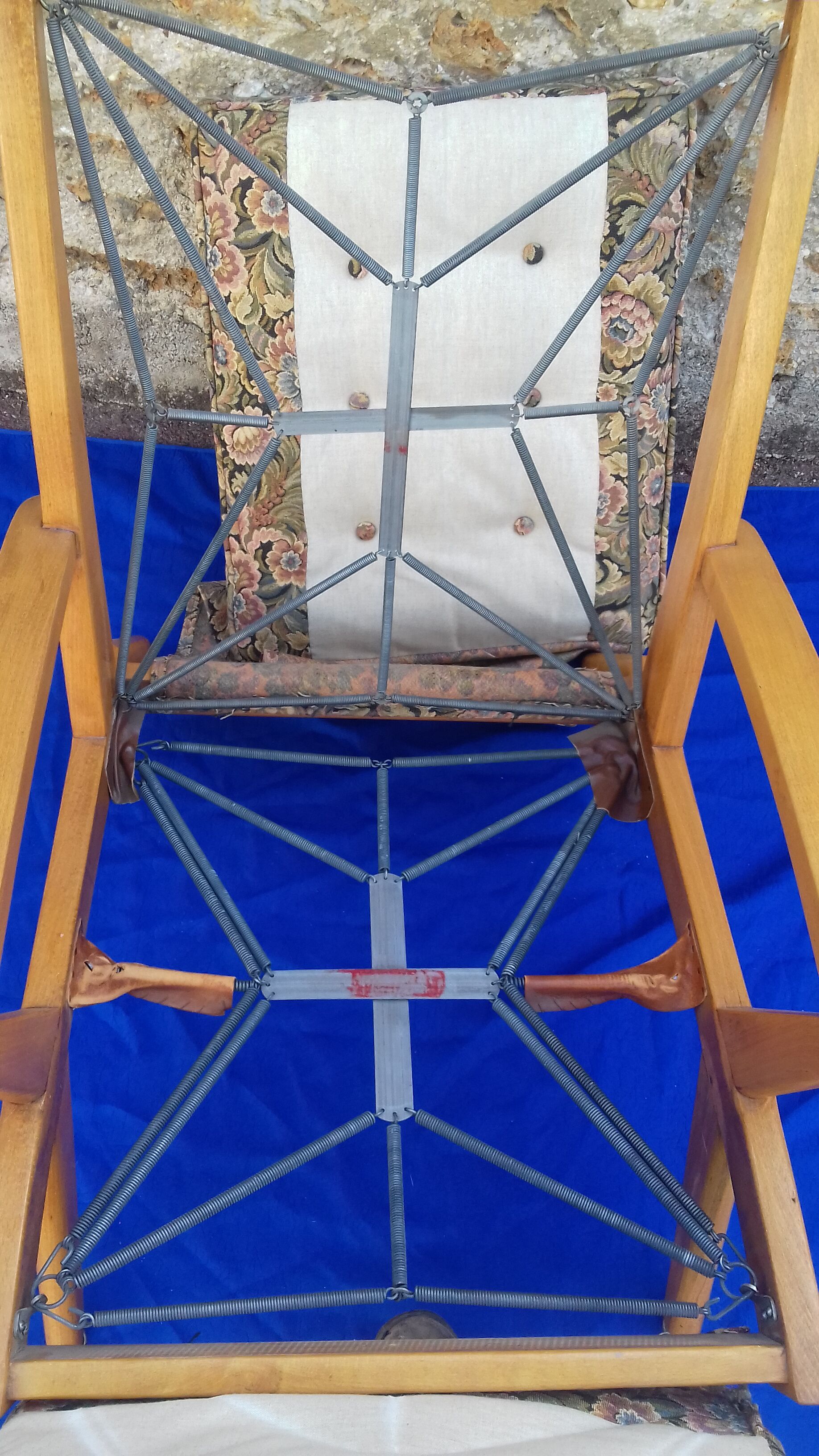 Free-Span edition armchair