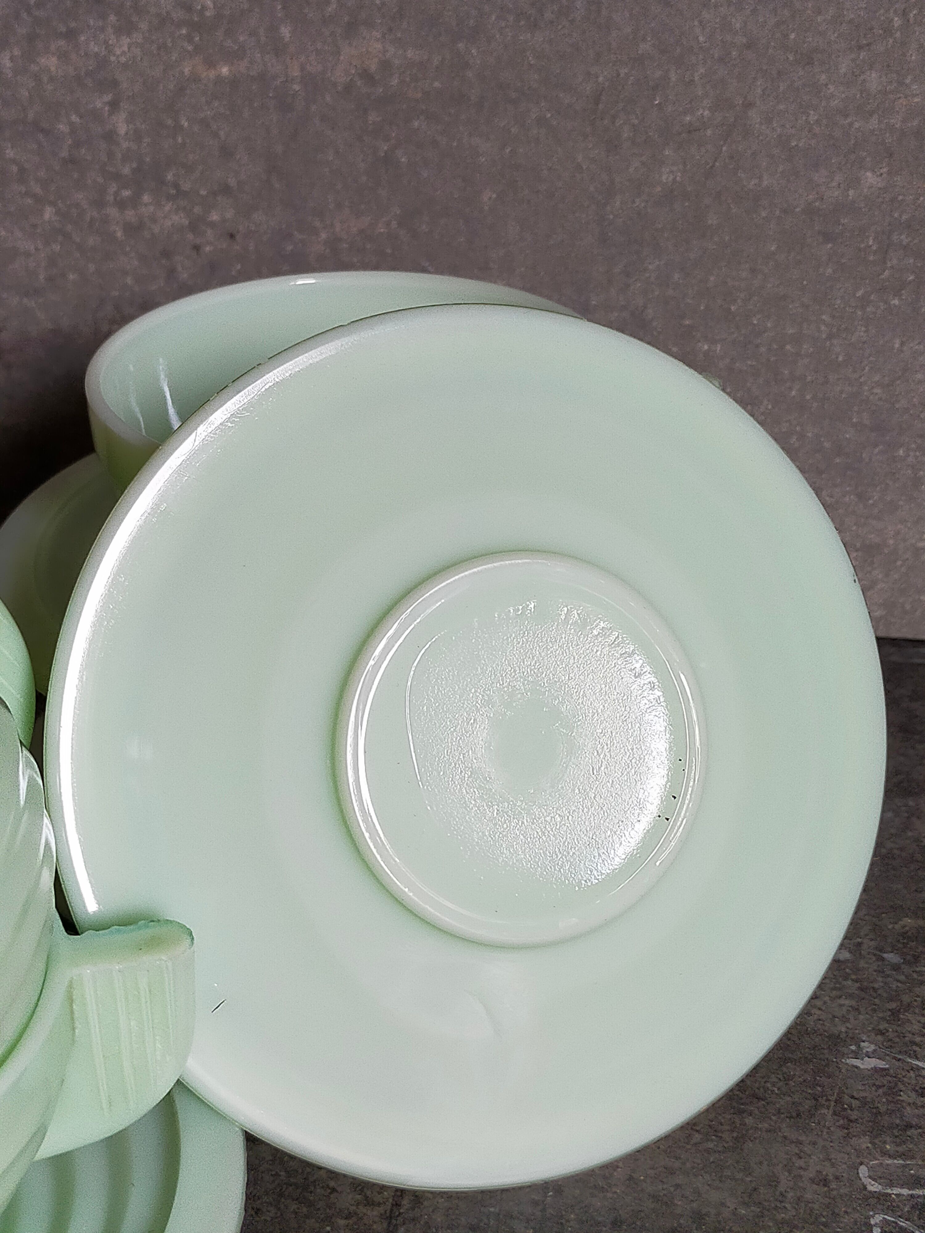 Four Art-Deco opaline cups