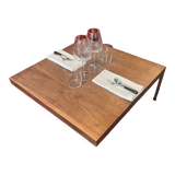 Square walnut table, table leg in powder-coated metal RAL rusty metal