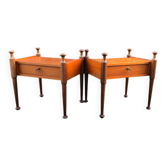 Duo de tables de chevets scandinaves vintage en teck à 1 tiroir.