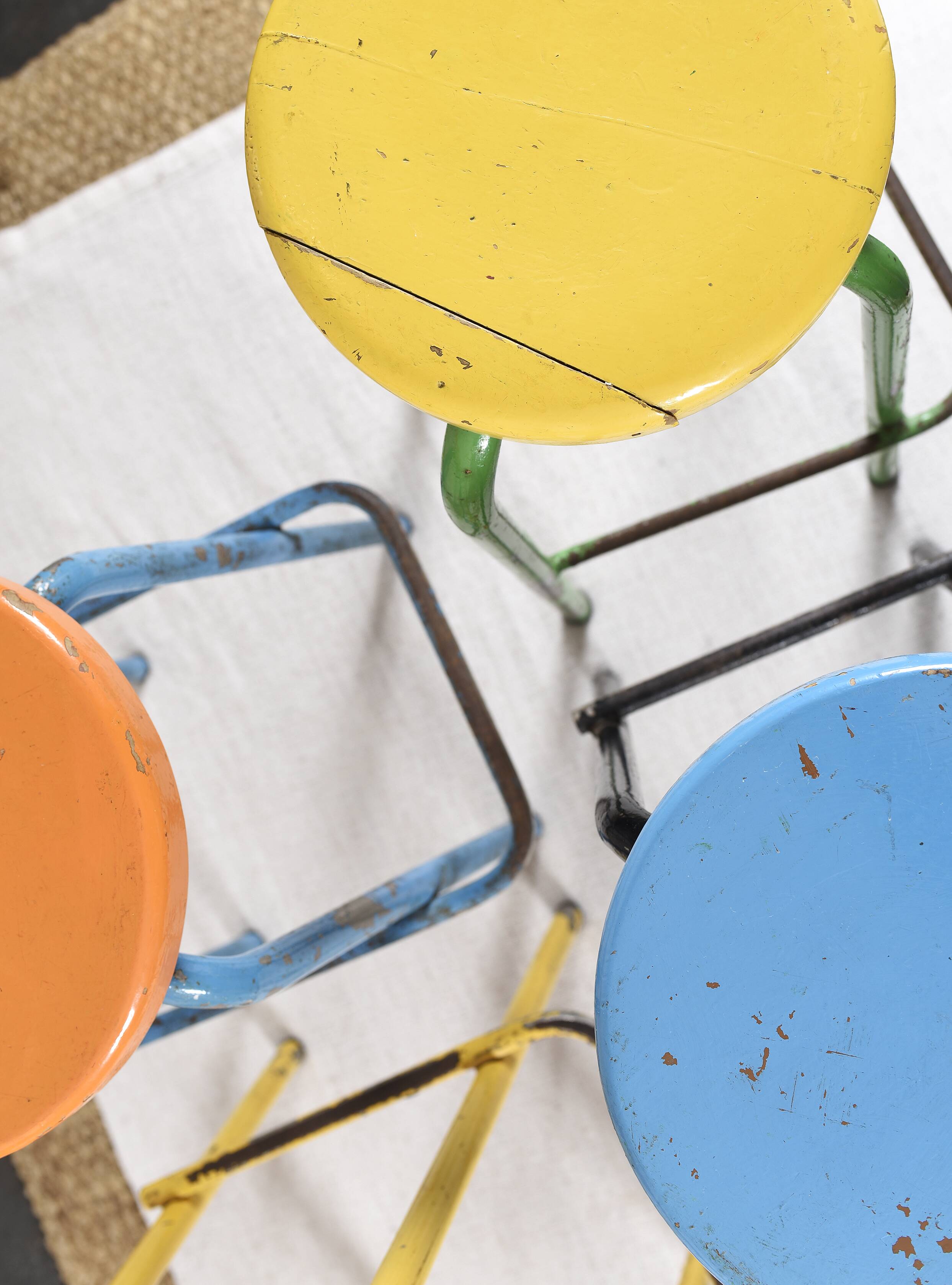 Set of 6 industrial high stools