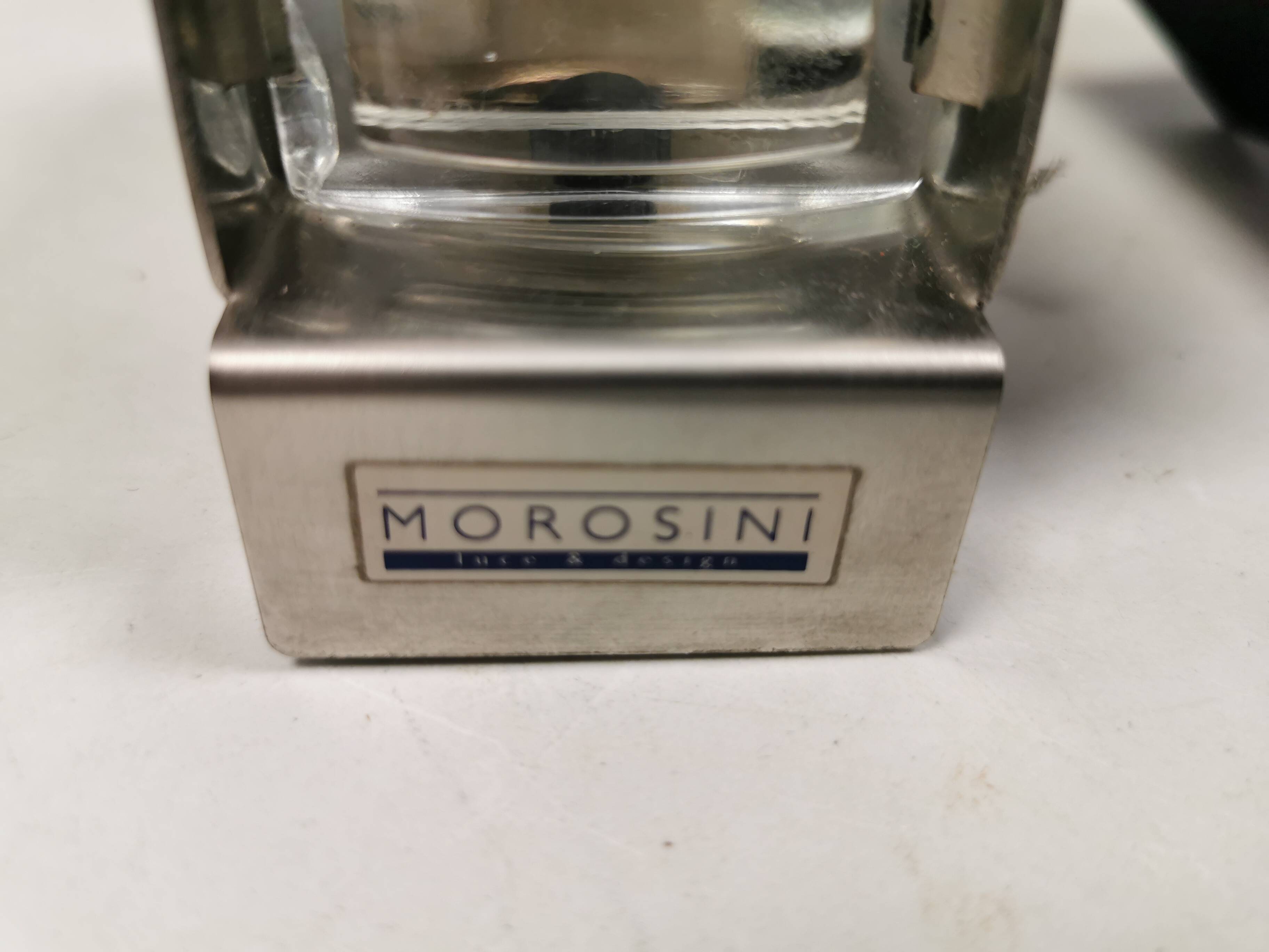 A beautiful up/down wall lamp, designed in Italy in the 1990s.