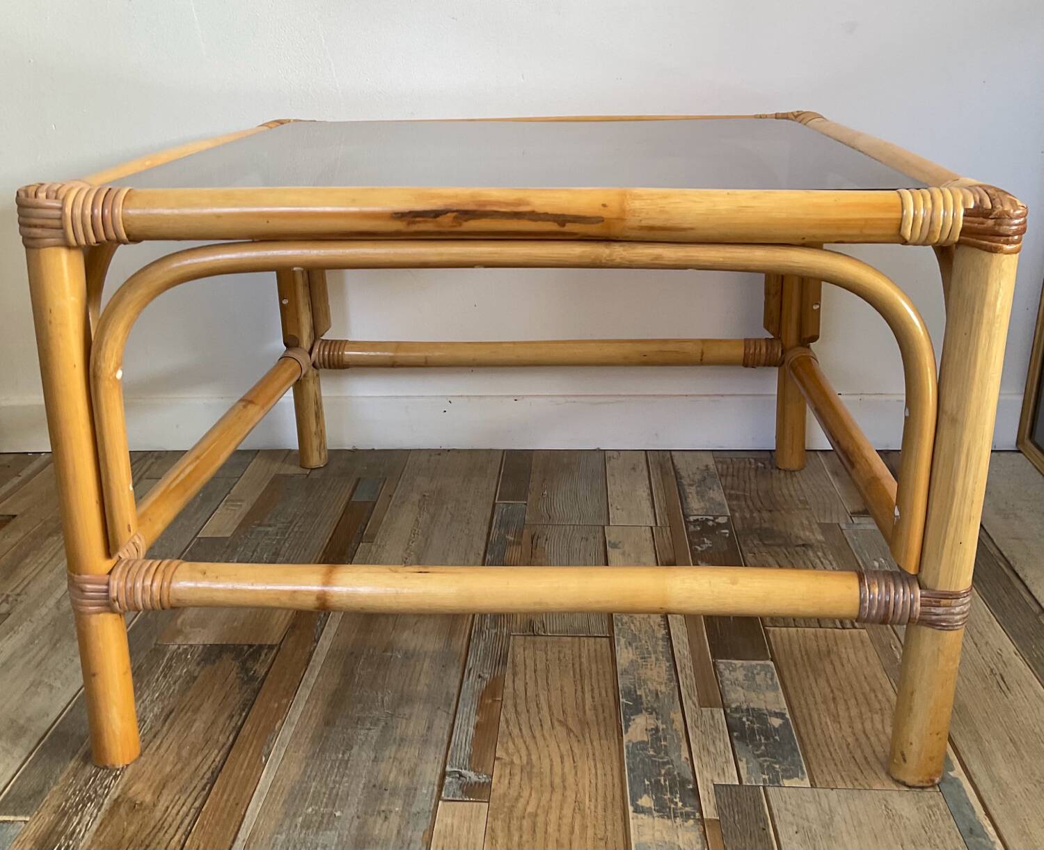 Tabb bo the vintage rattan and smoked glass bass