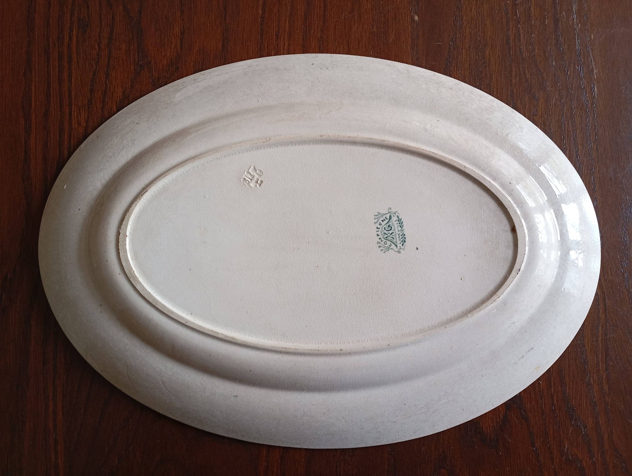 Oval ironstone dish "Compiègne" K&G Lunéville