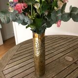 Vase obus gravé