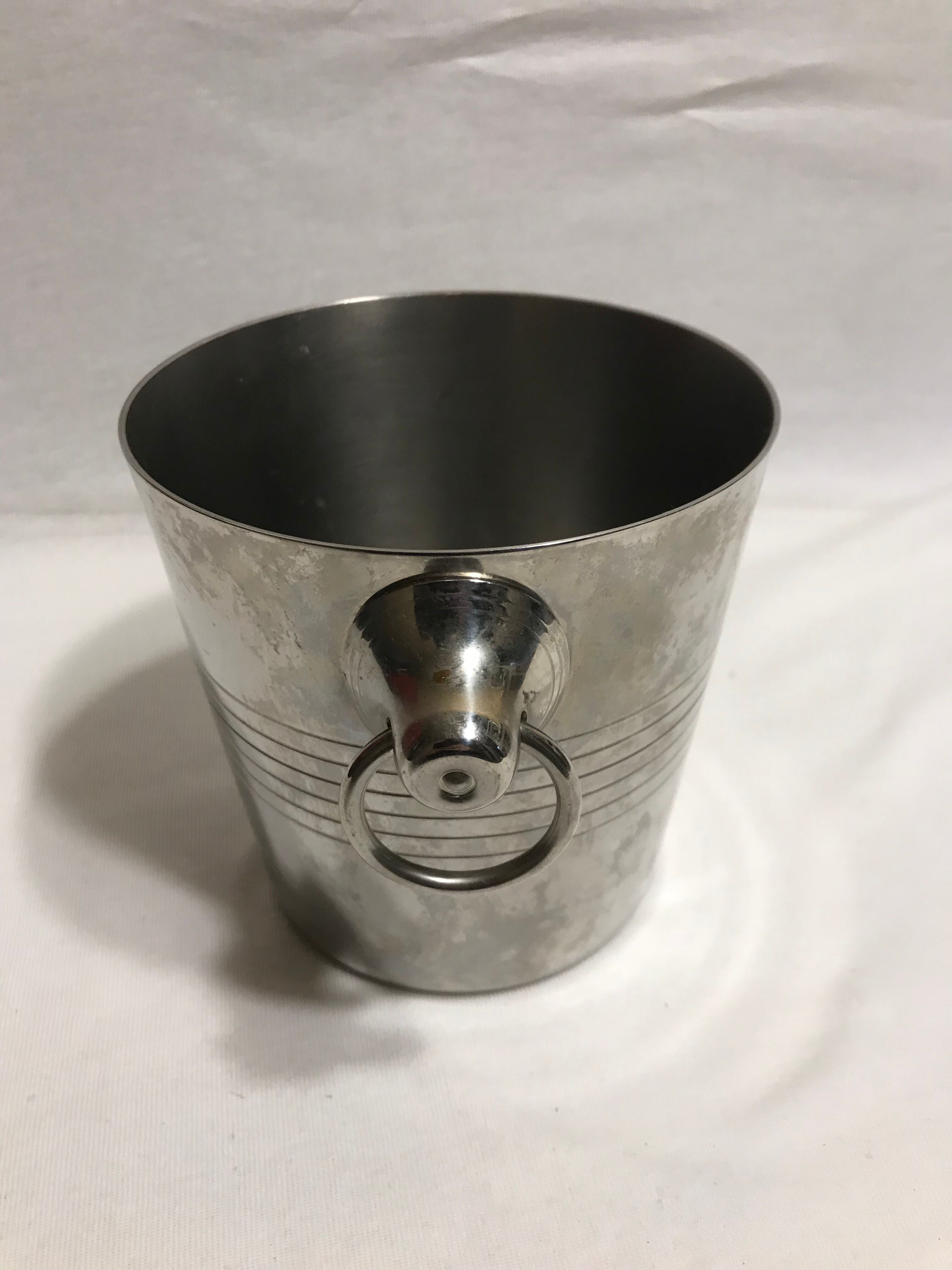 Former Ice Bucket by Letang Remy