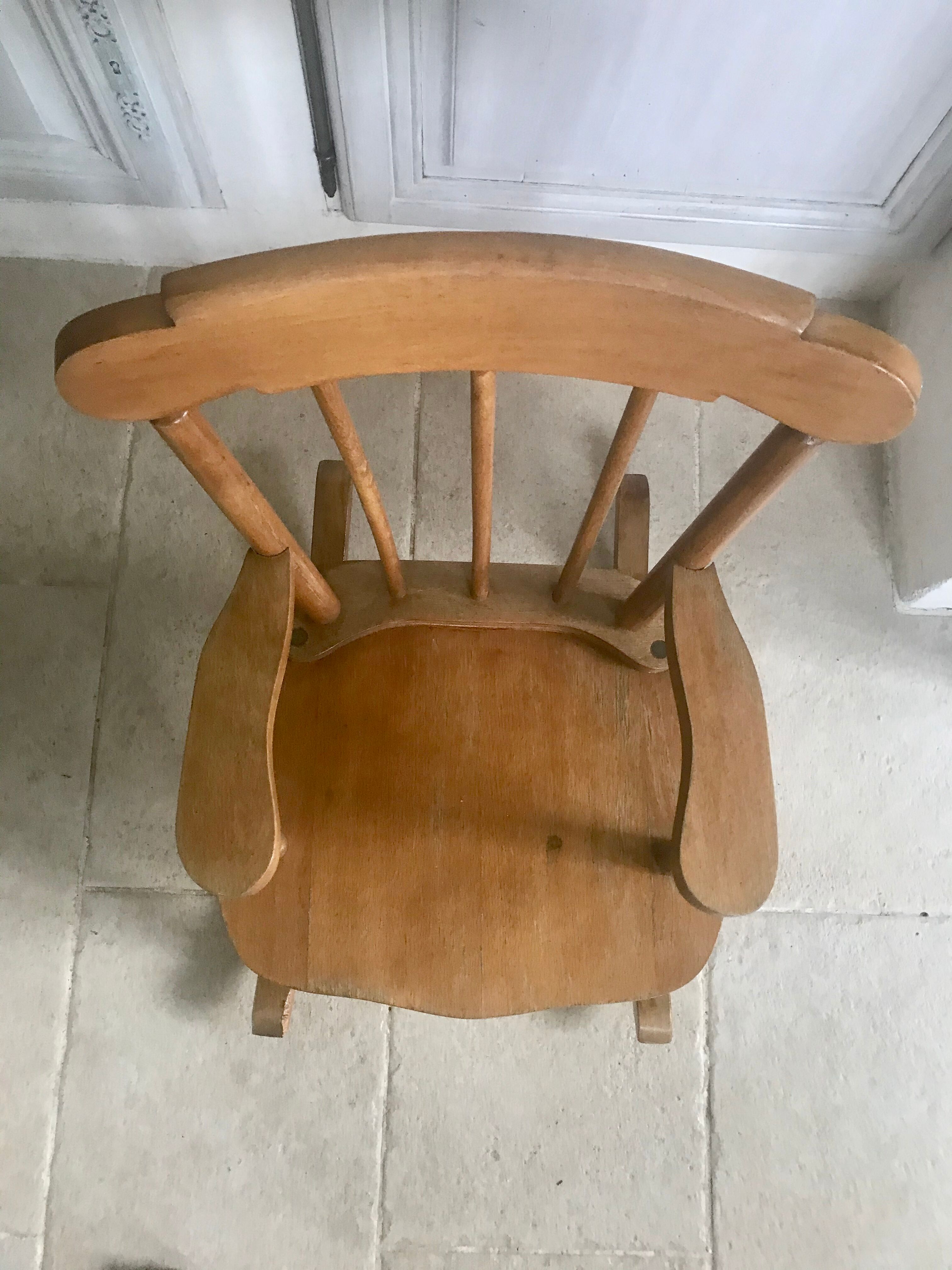 Rocking-chair child in beech