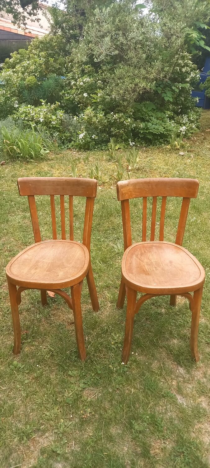 Paire de chaises bistrot Baumann