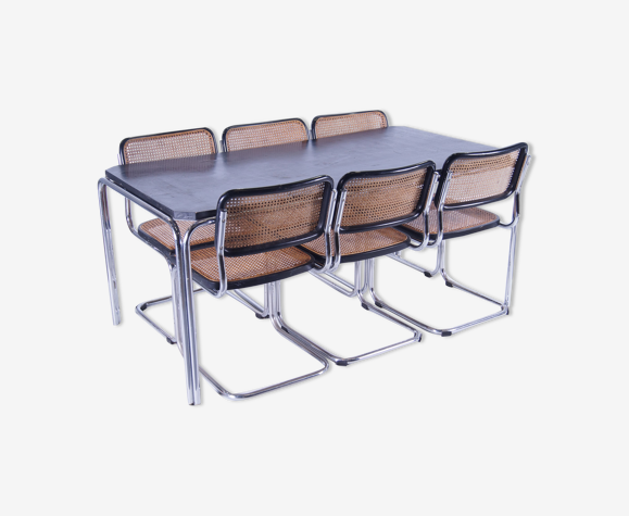 6 chaises et table cantilever noires