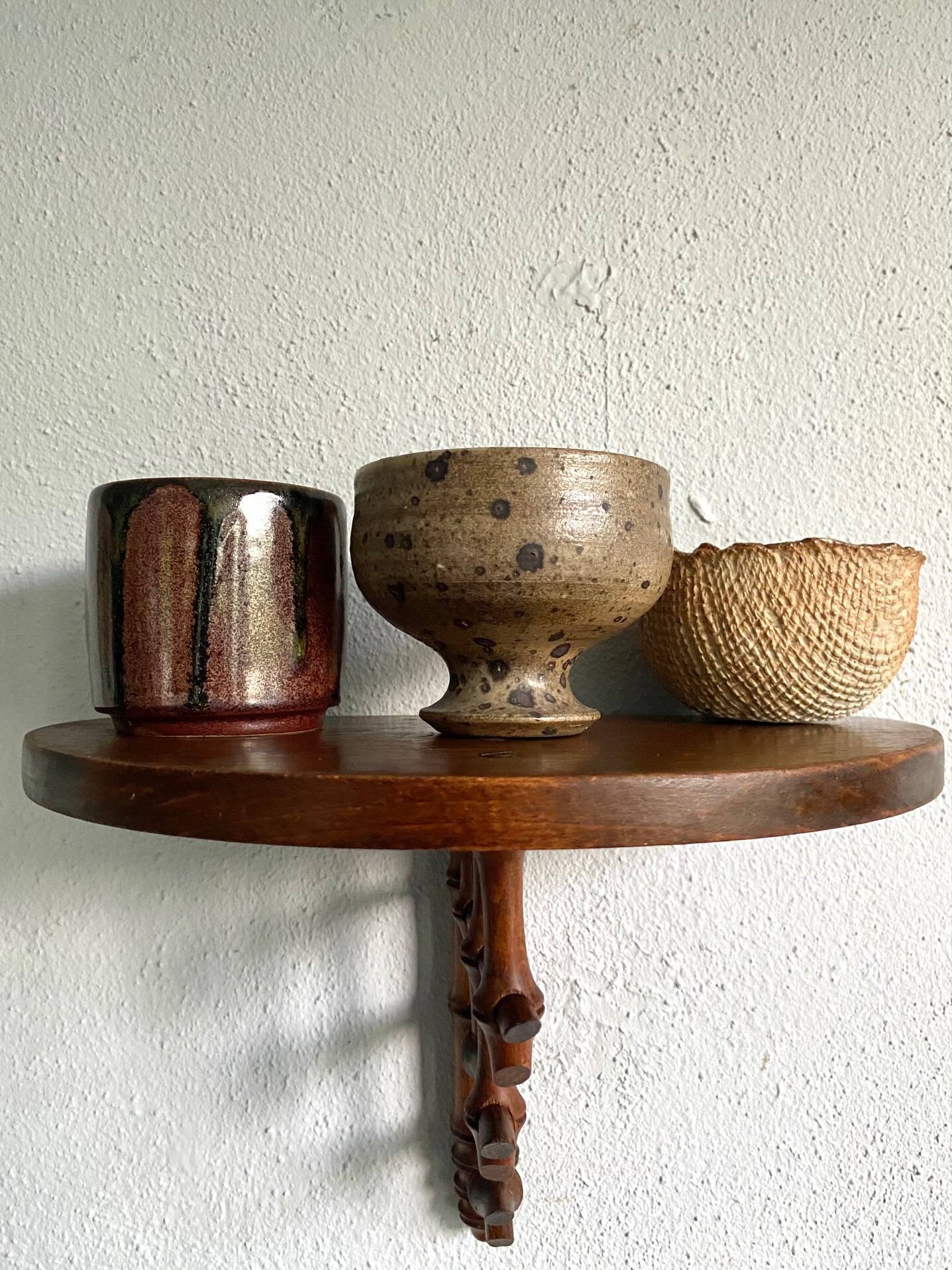 Wooden wall shelf, bamboo sculpture