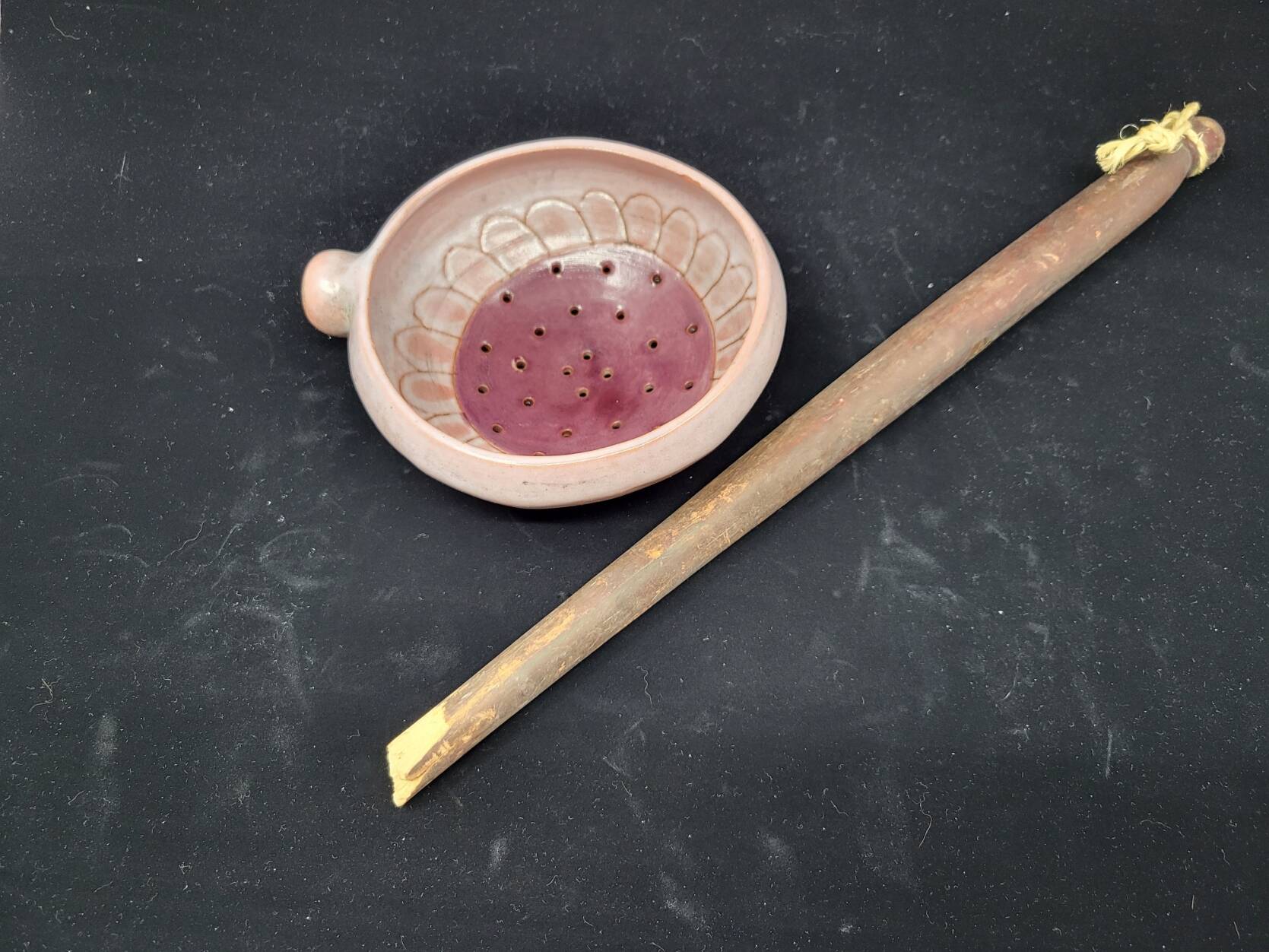 Les Frères Cloutier French ceramic drainer