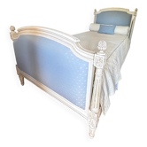 Restored antique bed in Louis XVI style – 80 x 190 cm