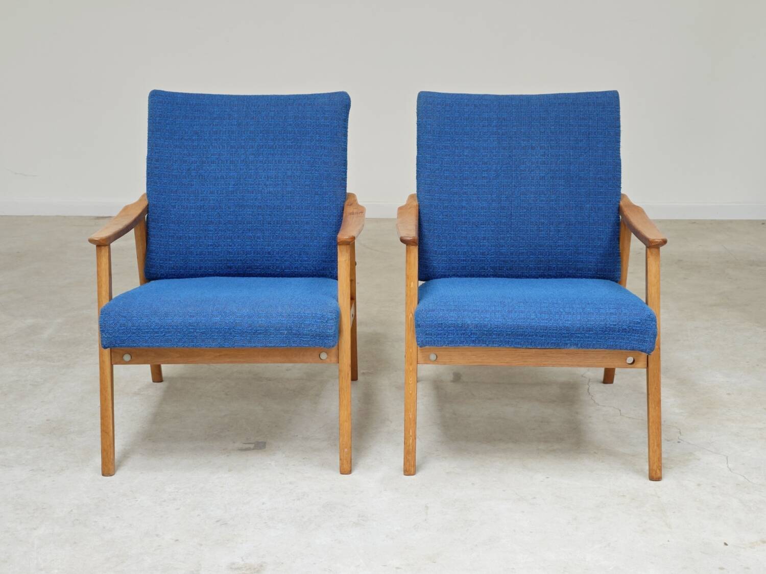 Pair of blue armchairs by Jiri Jiroutek for Interier Praha, 1960